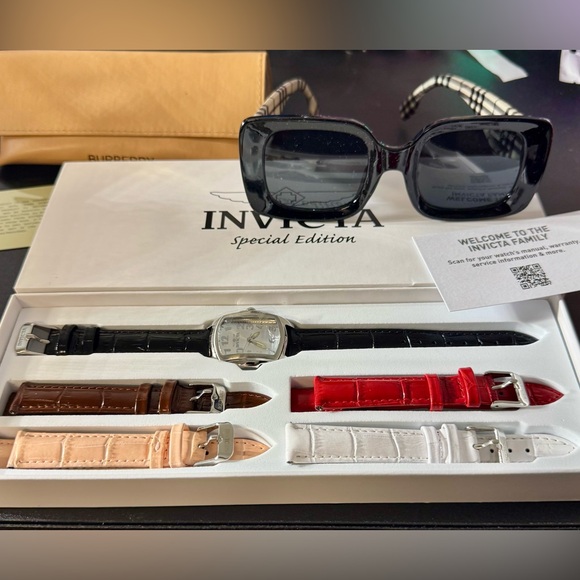 Invicta and Burberry Bundle!!!💜💜 - Picture 8 of 9